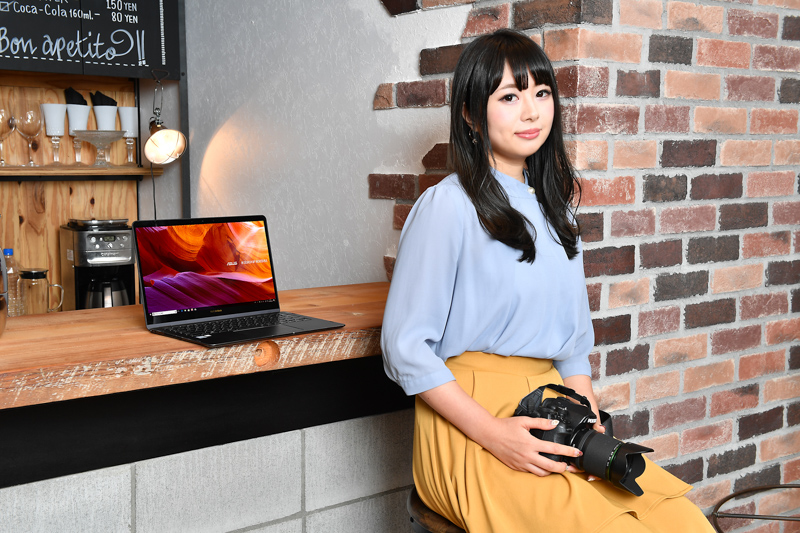 PR】【Creators Meet ASUS】第9回: 1.1kgの2in1でもLightroomが