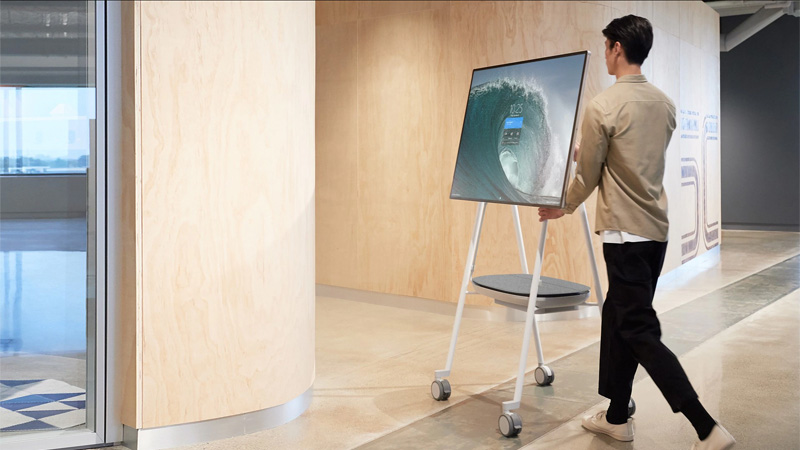 Microsoft、50型でバッテリ対応のコラボPC「Surface Hub 2S」 - PC Watch