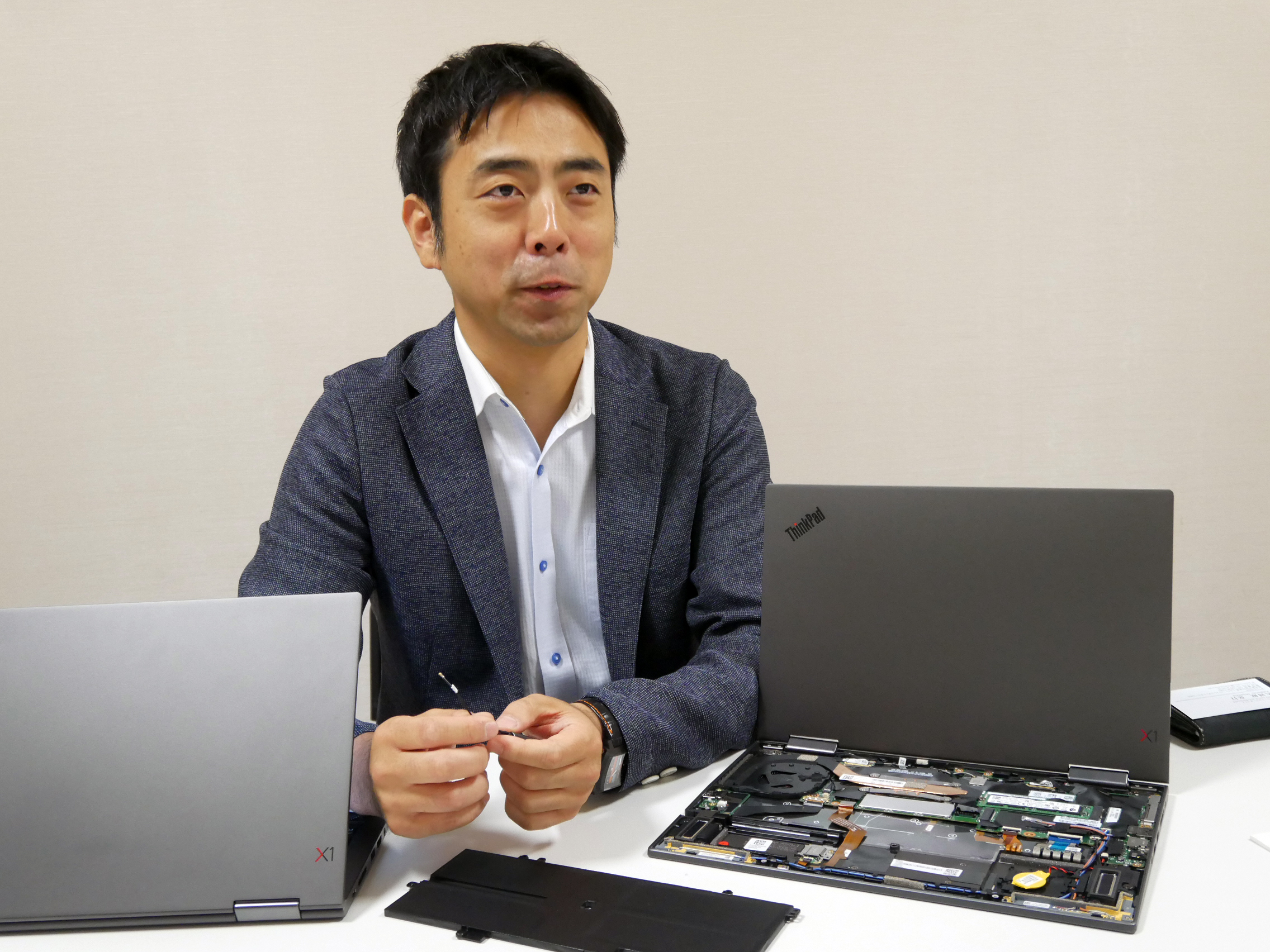 大河原克行の「パソコン業界、東奔西走」】ThinkPad X1 Carbon/Yoga