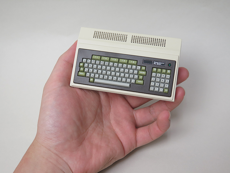 レビュー】写真で見る「PasocomMini PC-8001」 - PC Watch