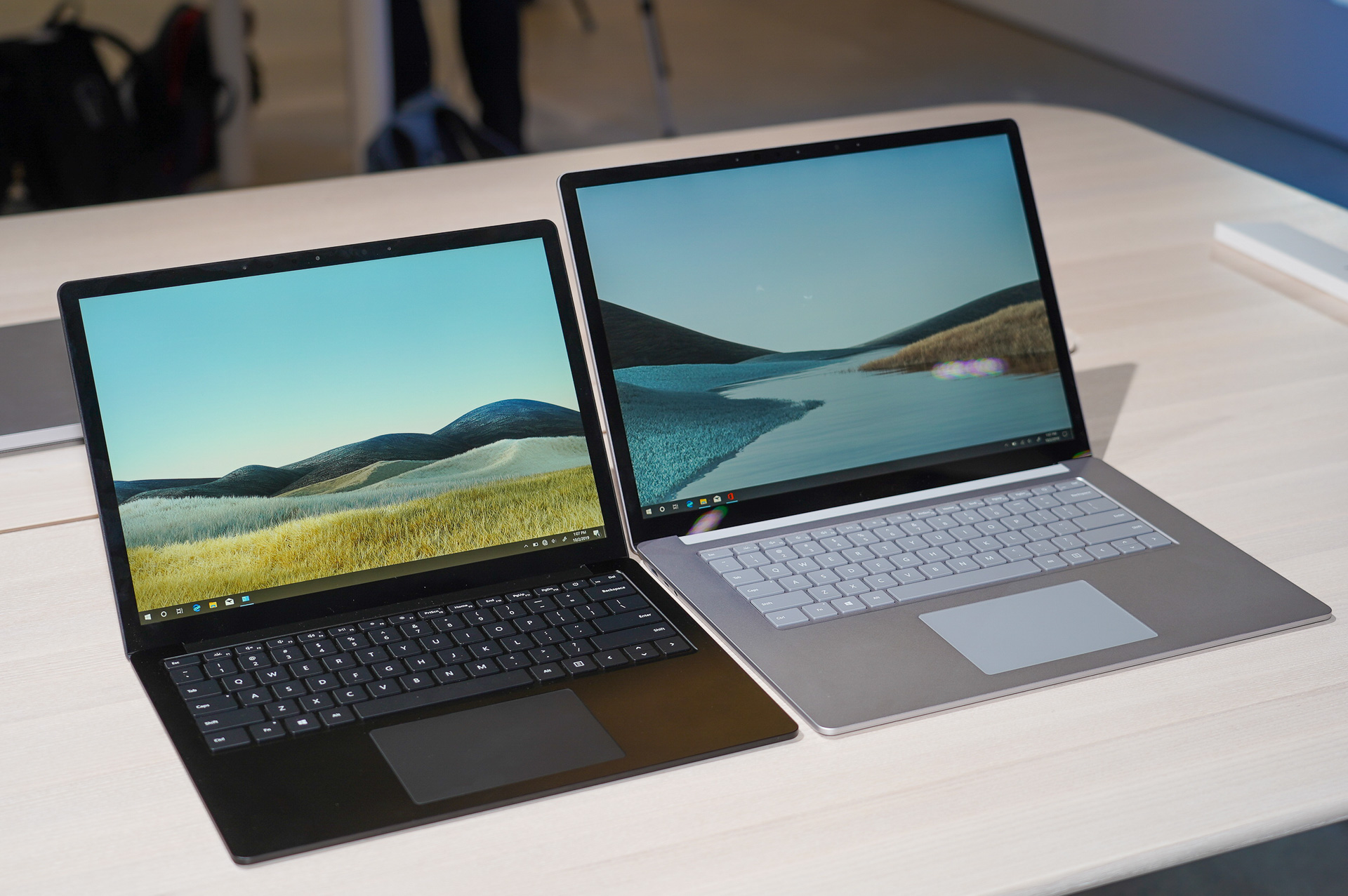 美品 Surface Laptop 3 タッチパネル i5 10世代 USB-C