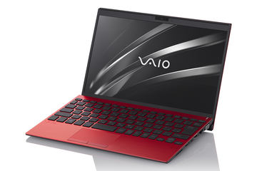 GPU性能を上げつつ駆動時間も延ばした1kg切りのモバイルノート「VAIO