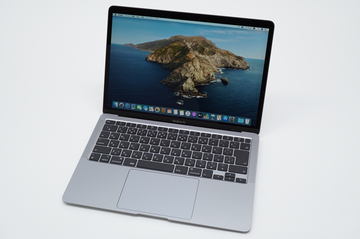 Hothotレビュー】4コアに倍増した「MacBook Air 2020」をmacOSと