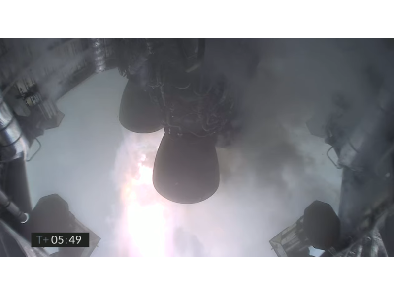 スペースx 11機目も爆発し墜落 着陸時のエンジントラブルで Pc Watch