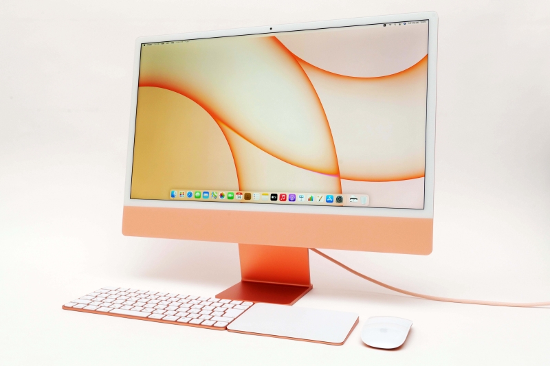 Hothotレビュー】筐体デザインを一新、7色揃えた24インチiMacはAppleの本気度が伝わってくるM1搭載機だ！ - PC Watch