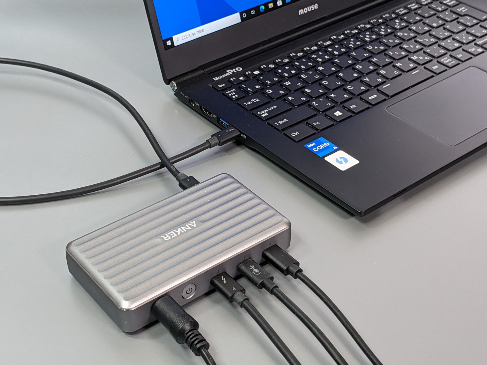 やじうまミニレビュー】Ankerの小型Thunderbolt 4ドックを試す。高速ポートを手軽に分配可能 ～Anker PowerExpand 5 -in-1 Thunderbolt 4 Mini Dock - PC Watch