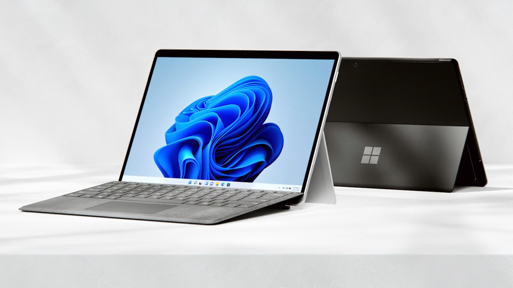 速報】Windows 11搭載の「Surface Pro 8」が発表。そのほか新Surfaceデバイスも - PC Watch