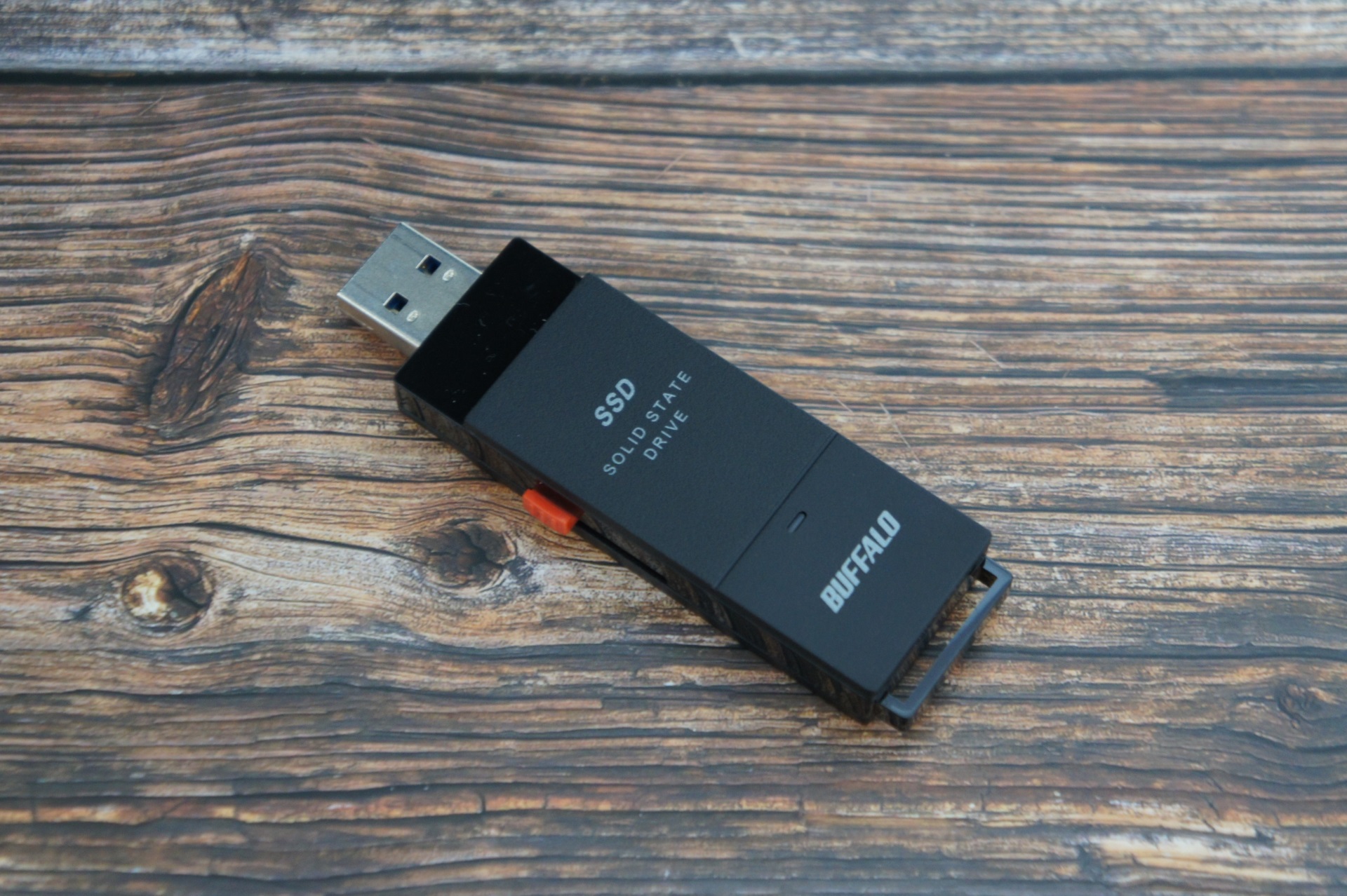 9336円 商品 BUFFALO USB3.1Gen1 ポータブルSSD 1TB 日本製 PS5 PS4 メーカー動作確認済 耐衝撃 コ