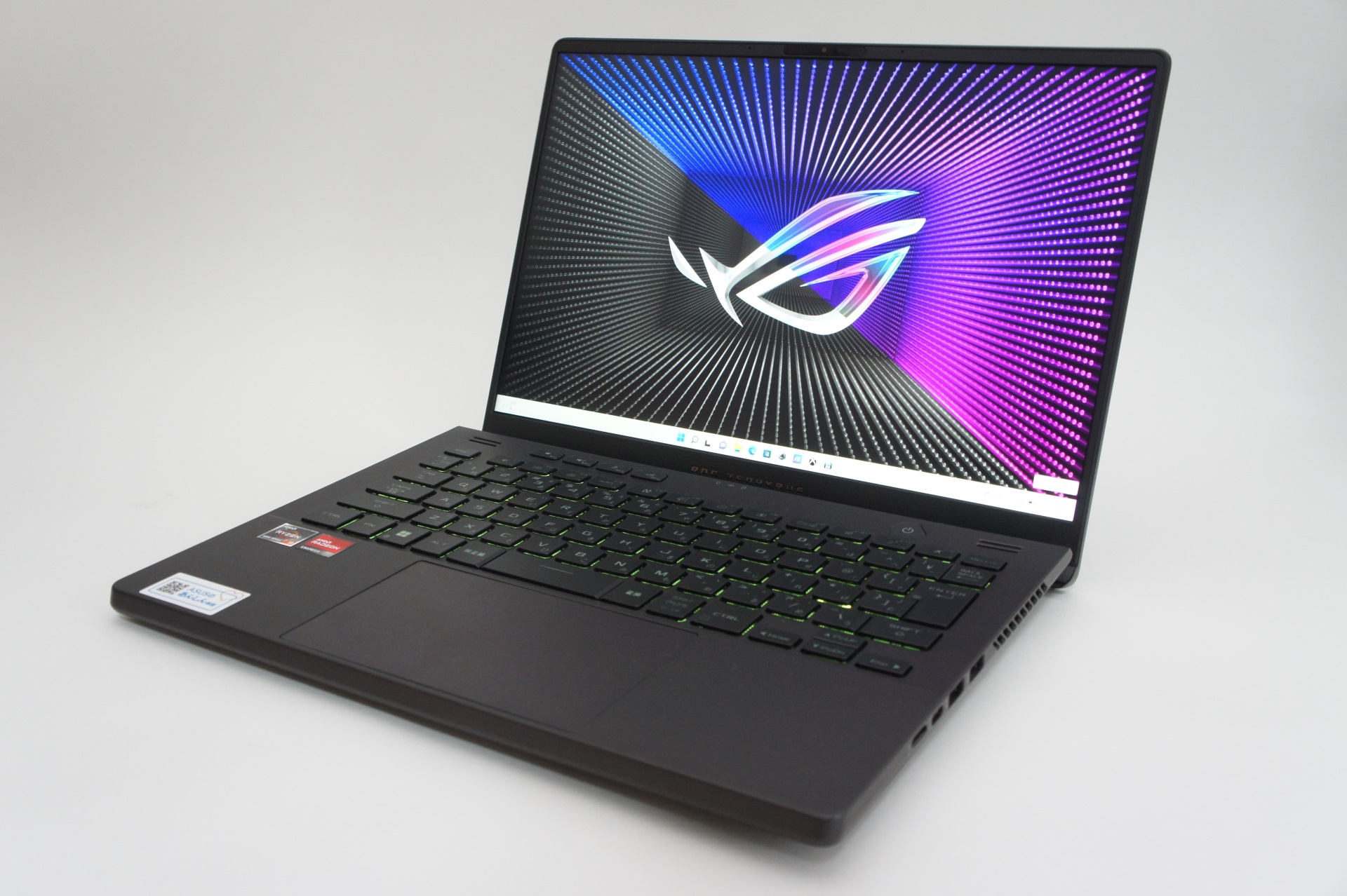 Hothotレビュー】Ryzen 9 6900HSとRadeon RX 6800Sの実力は？薄型ゲーミングノート「ROG Zephyrus  G14」レビュー - PC Watch