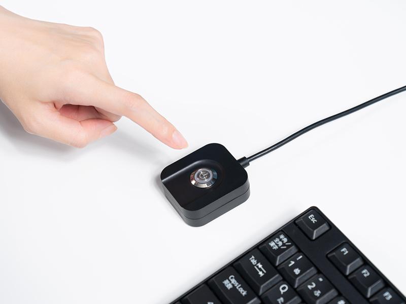 マウス、離れたPCの電源をオンにできる外付けスイッチ - PC Watch