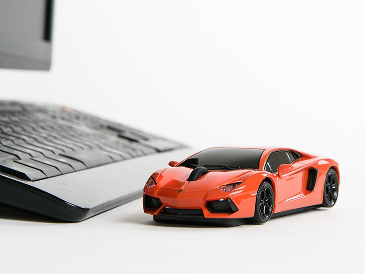 Lamborghini LP700 2.4G無線マウス+キーボード ホワイト 株式会社ルーメン パソコン周辺機器の総合ベンダー キーボード