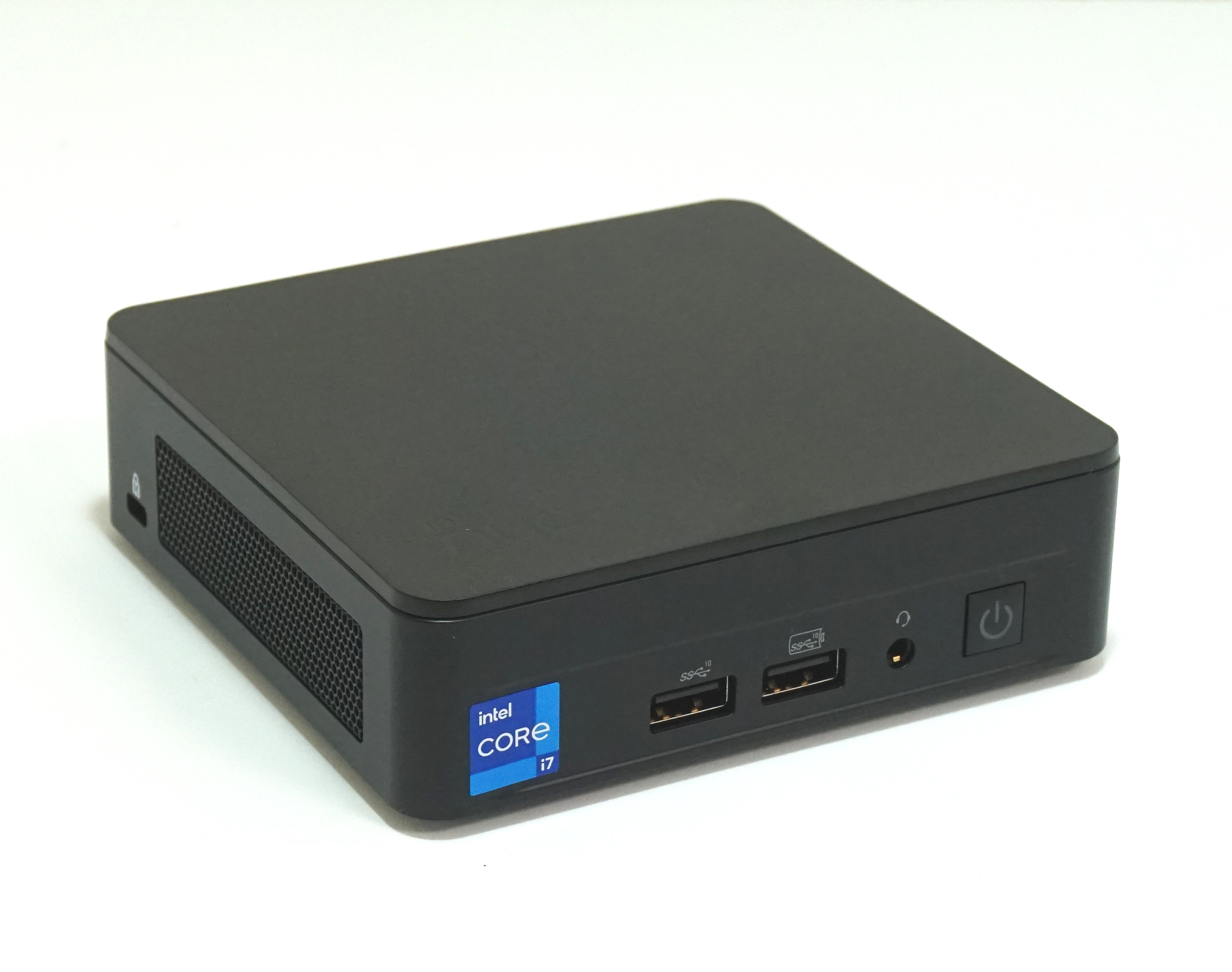 intel nuc BXNUC10i7FNH - ミニPC