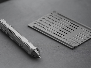 カードから変形する世界一部品が多いペン「ハンセプトゼロ」 - PC Watch