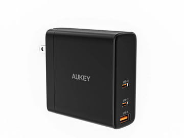 AUKEY、HDMI出力できる変わり種充電器。GaN採用でType-Cは最大60W PC Watch