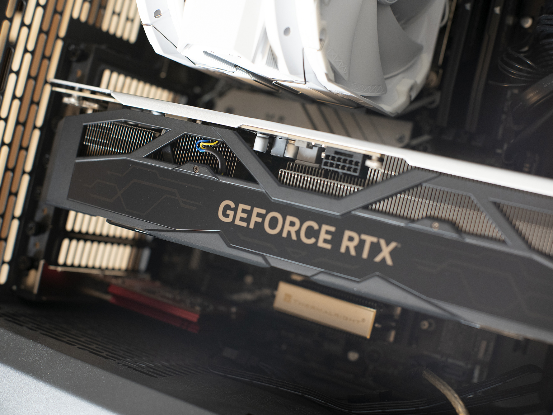 編集部・ライターの今年“これ買った”！】StarfieldのためにGeForce RTX 