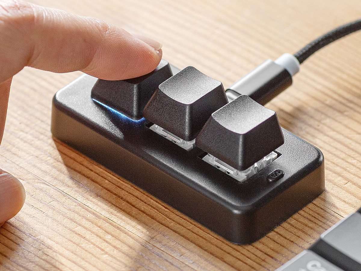 サンワサプライ、ショートカット入力などを簡単にできる3キー搭載