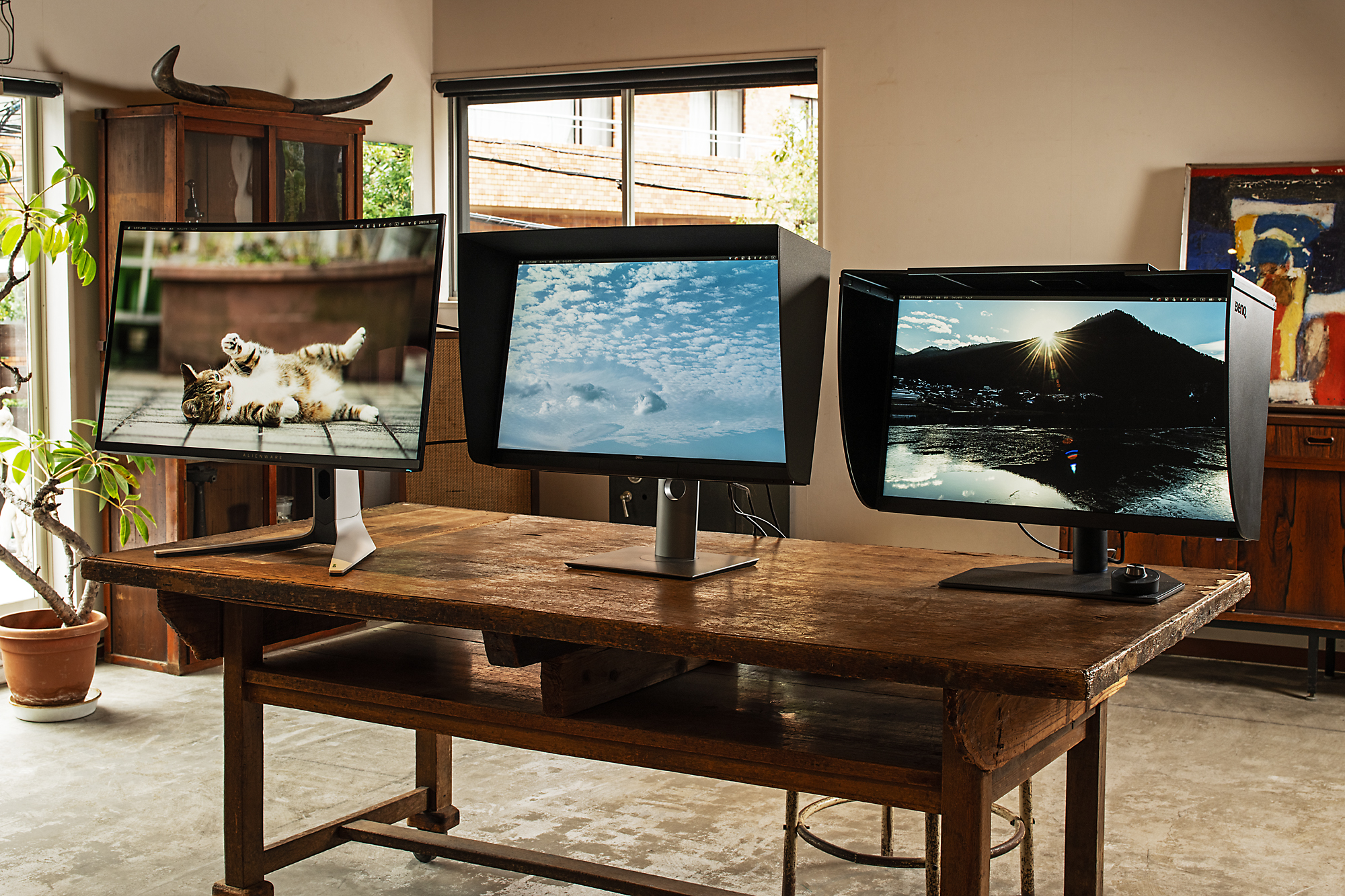 モニターにこだわるべき納得の理由をプロが説明。クリエイター向けモニターは何がすごいのか？おすすめの高品質モニター3機種も合わせて紹介  [Sponsored]