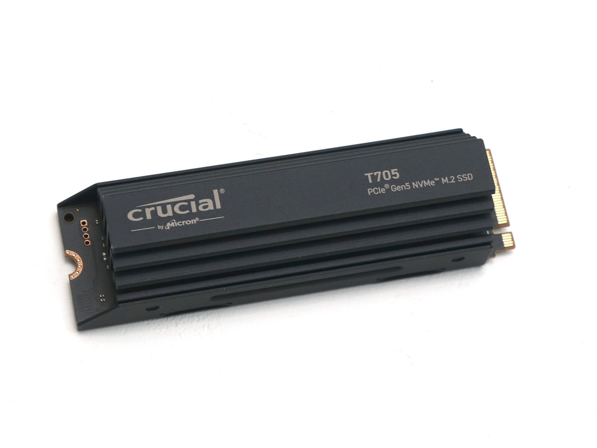 やじうまミニレビュー】PCI Express 5.0の限界速度？14GB/s超えのSSD「Crucial T705」を試す - PC Watch