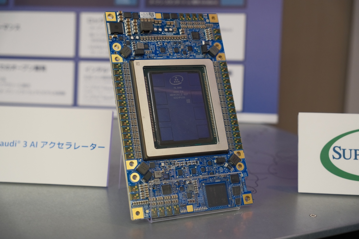 企業のAI投資拡大にコスパとエコシステムで応えるインテル - PC Watch