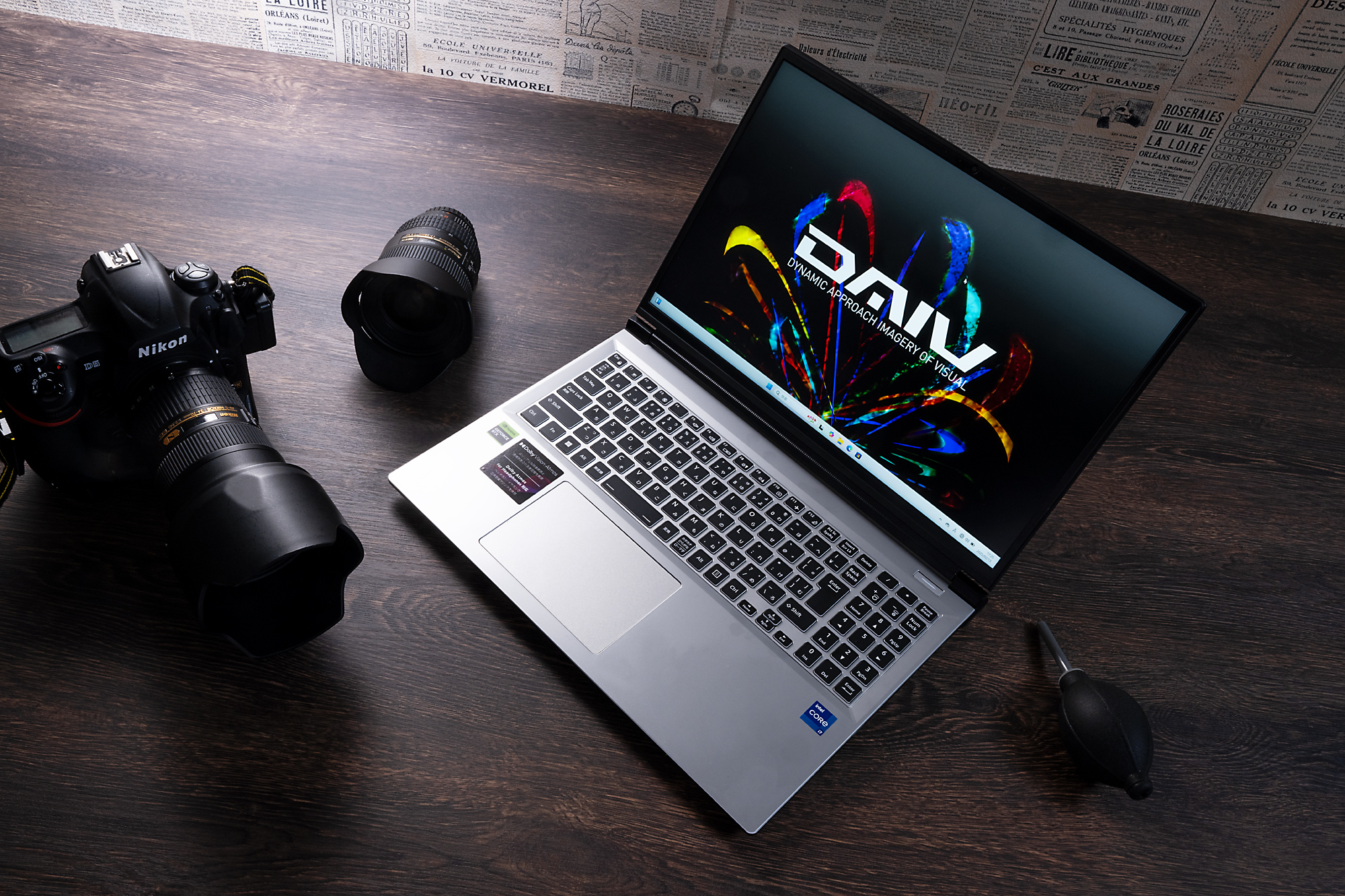 Win11人気の白&高年式2018！SSD/メモリ8G/DVD/カメラ/HDMI 今、