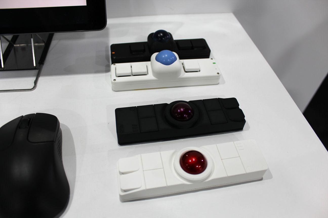 Nape トラックボール（黒） 自作トラックボールキット「Nape（ネイプ）」を21時から頒布開始します