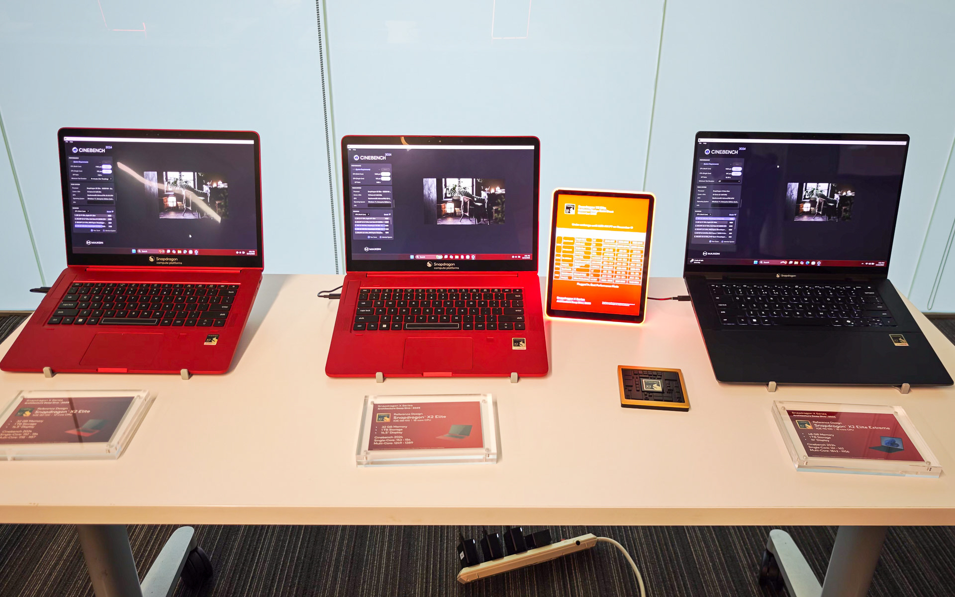 Snapdragon X2 Eliteのレファレンス機が登場。各種ベンチ結果も公開
