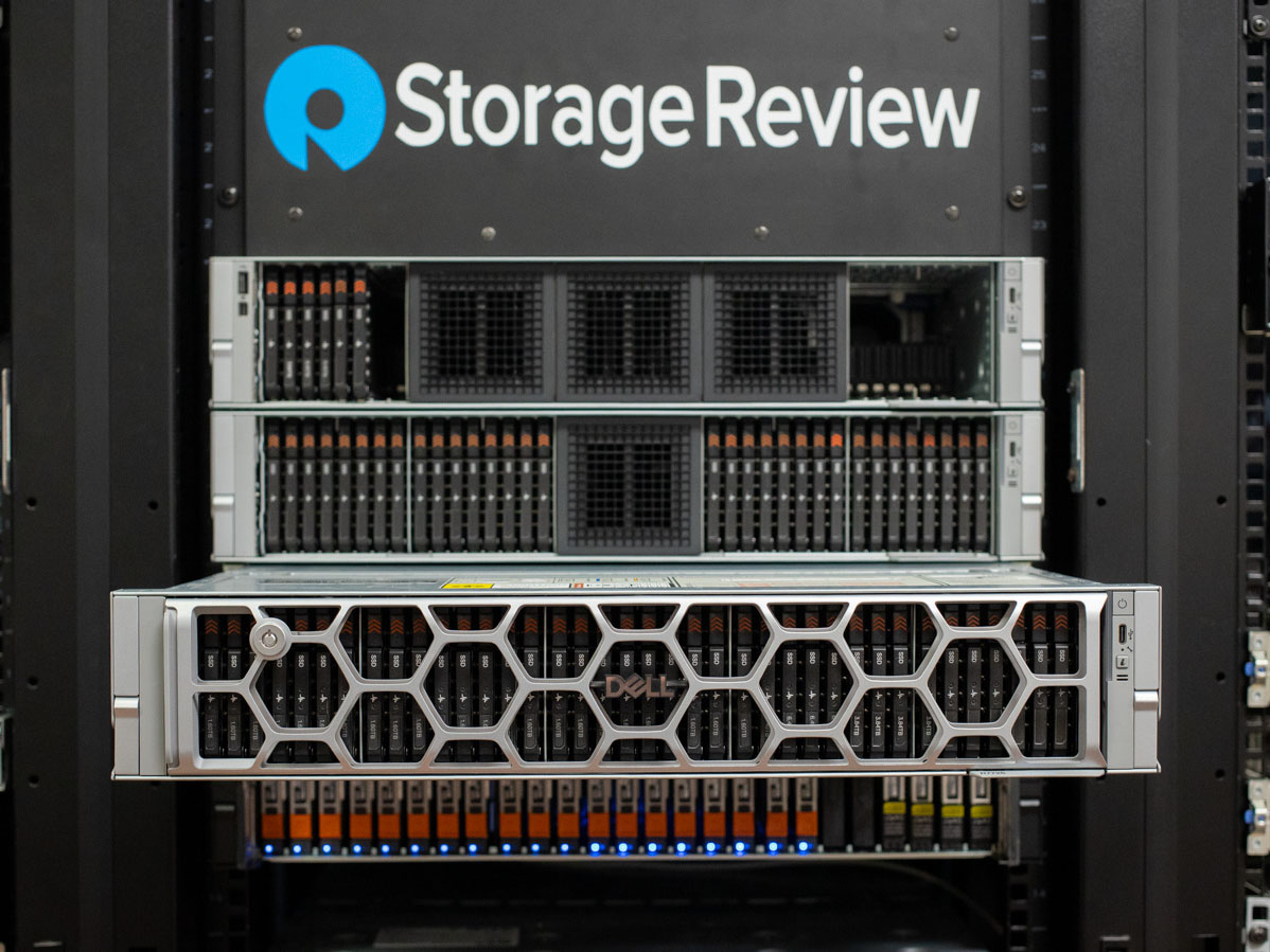 円周率314兆桁の新記録、処理時間も消費電力も大幅に削減して達成