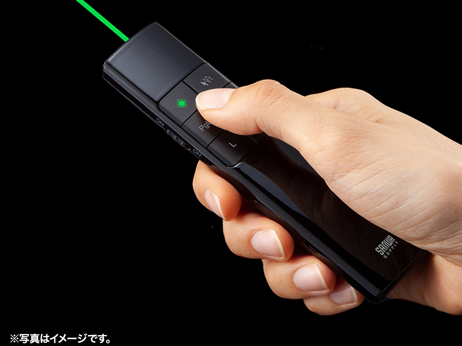 傾けてマウス操作もできるワイヤレスプレゼンター - PC Watch