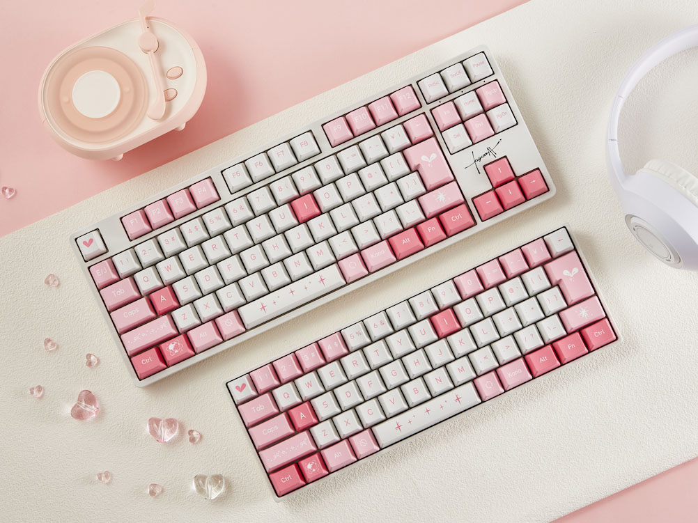 Akko、KizunaAIコラボのゲーミングキーボード - PC Watch