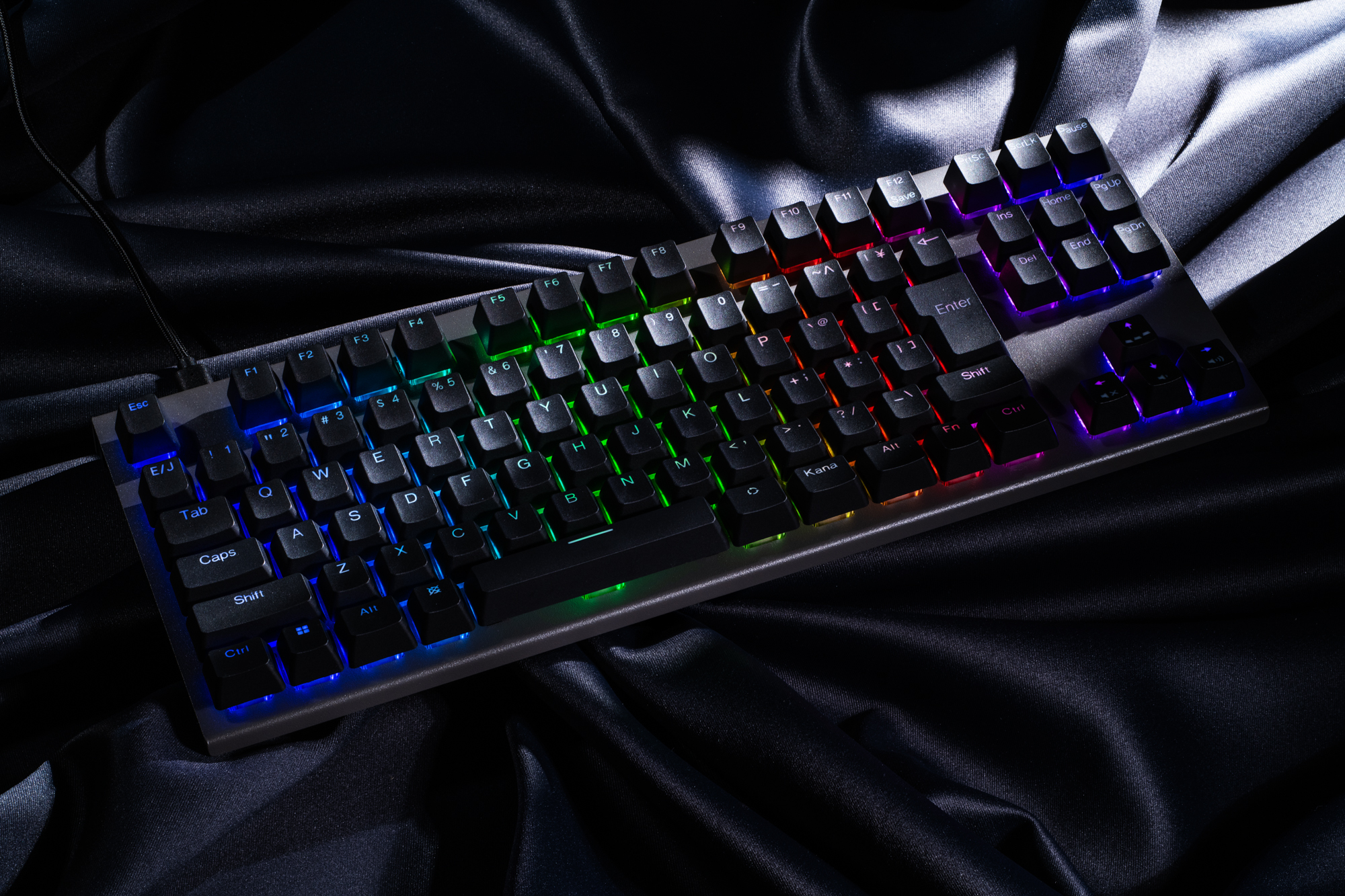 REALFORCE沼でついに見つけた“あがり”。新型「GX1 Plus」はゲーミングの皮を被った最強実用キーボードだった [Sponsored]