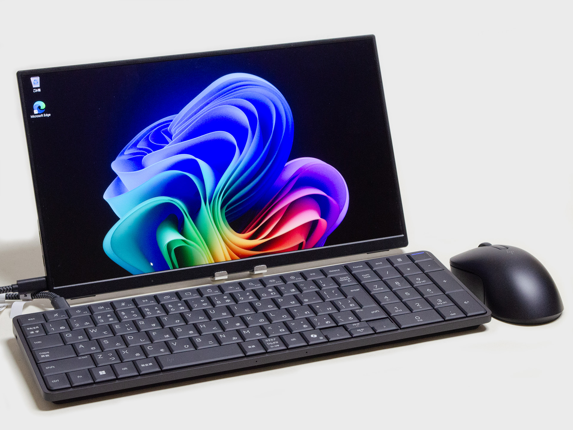 【西川和久の不定期コラム】キーボードが転生したらRyzen PCだった件。「HP EliteBoard G1a Next Gen AI PC」