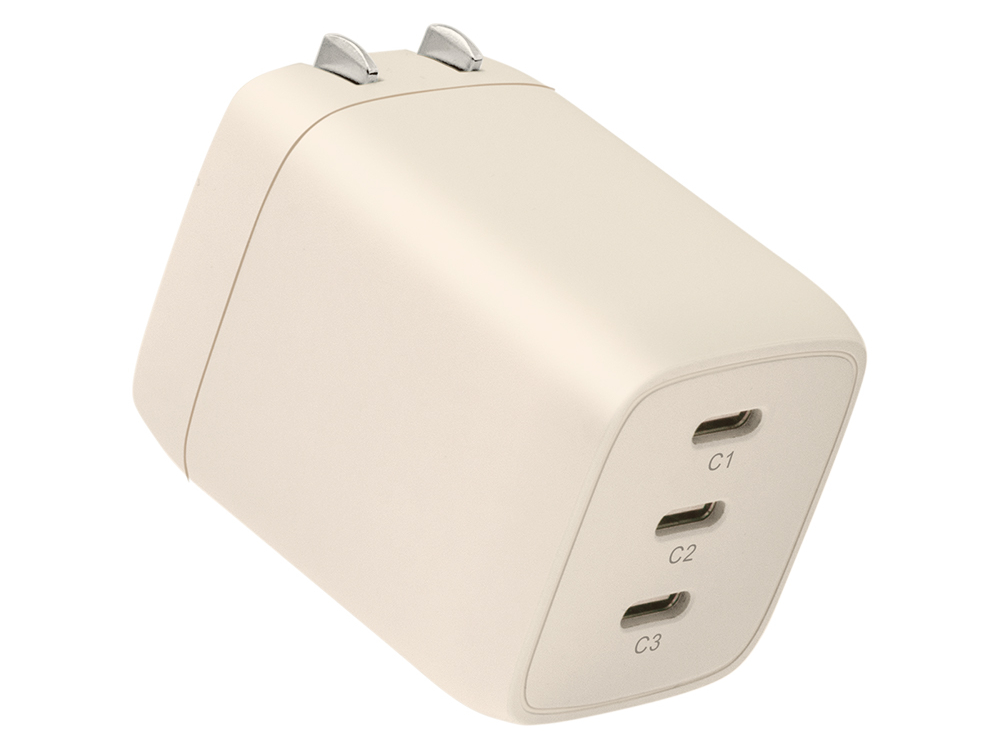 MOTTERU、最大67W対応の3ポートType-C充電器
