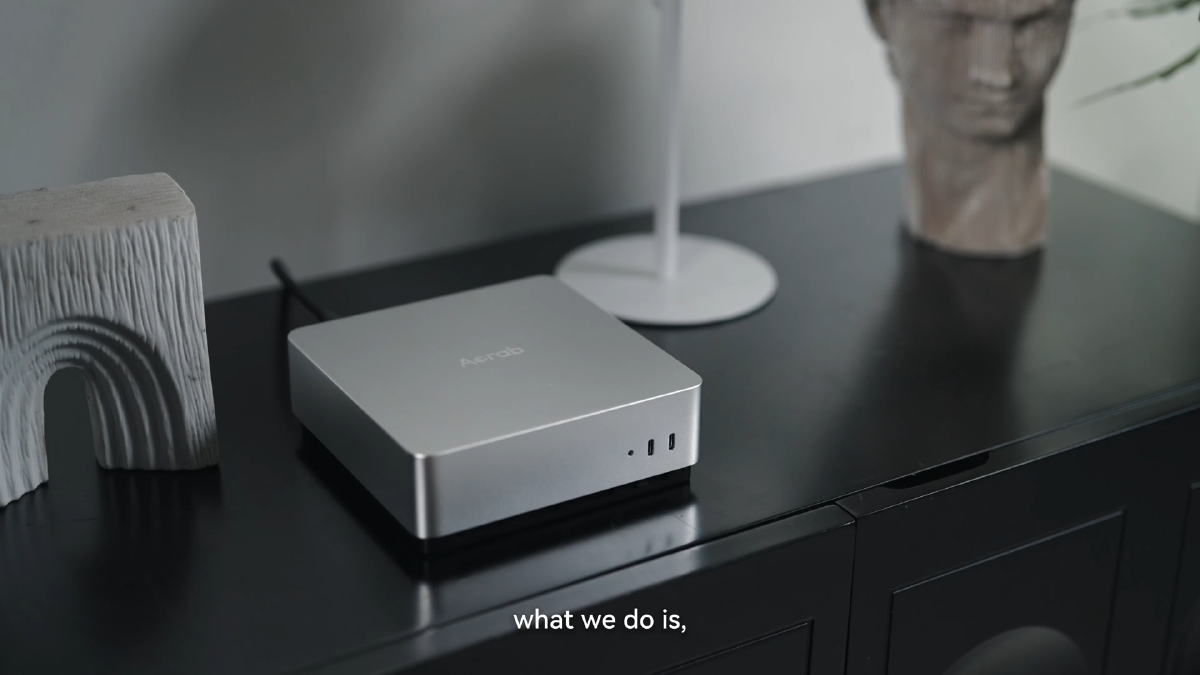 DGX Sparkと同じAI性能を激安で!?独自プロセッサで100BのLLMを走らせられるミニPC