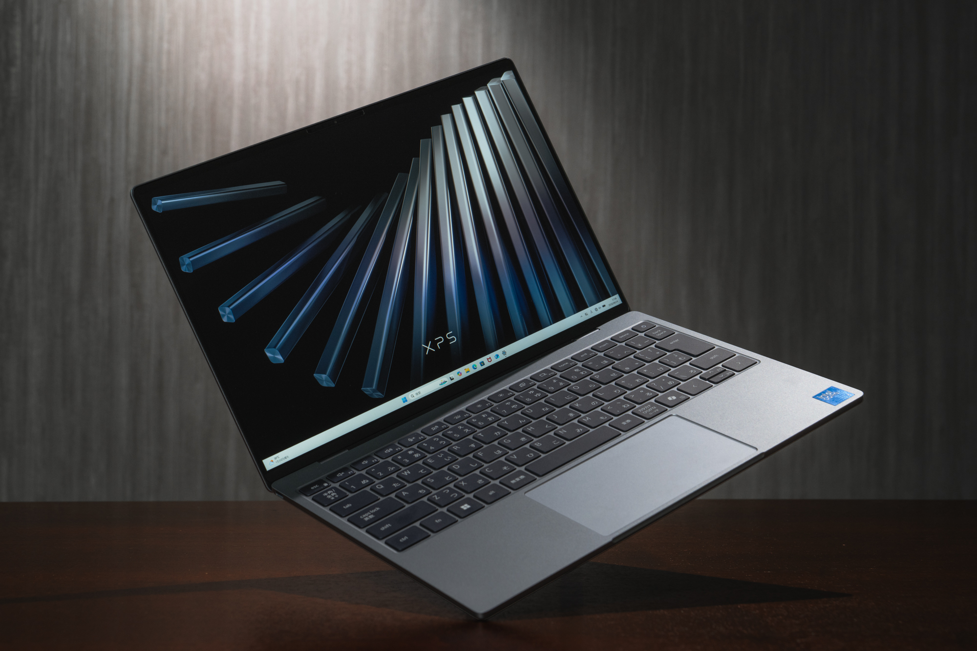 手が届くXPSが登場！新XPS 13は初めての1台にも最適なモバイルノートだ